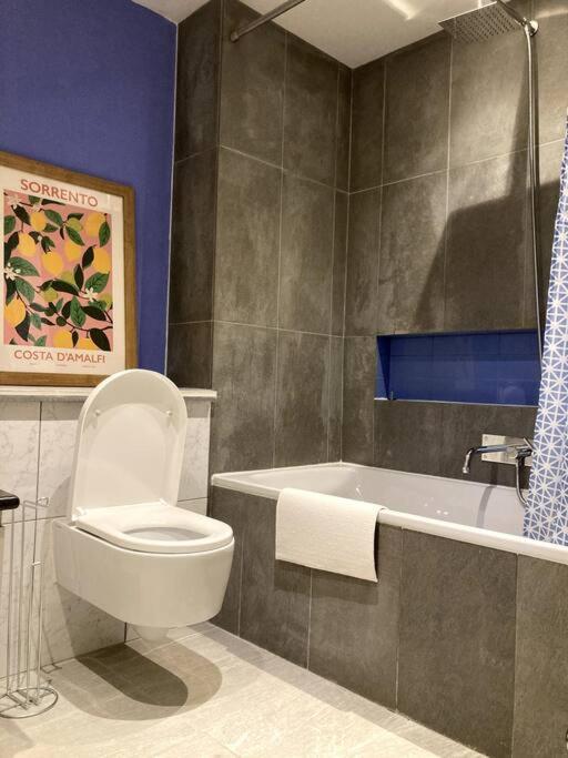 شقة غلاسغو  في Stylish 2 Bed Accessible Flat Perfect Location المظهر الخارجي الصورة